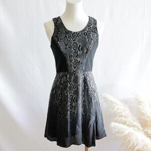 Parker SILK Animal Print babydoll dress size XS